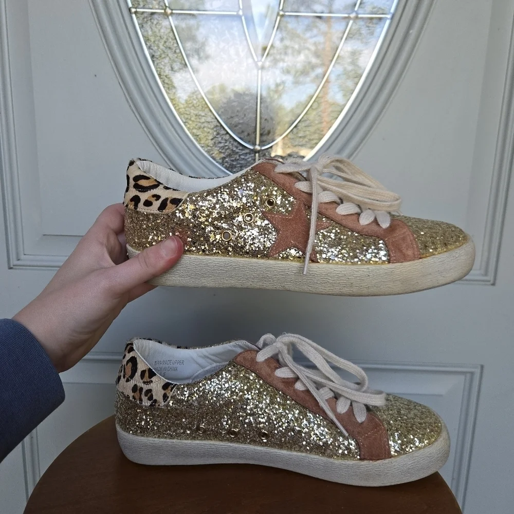 Mi.iM Gold Glitter Sneakers